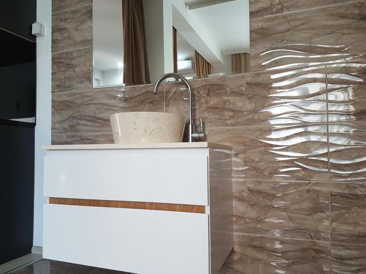 Apartments Vila White House Pančevo 외부 사진